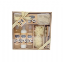 wooden box bath set