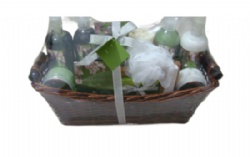 willow basket bath set